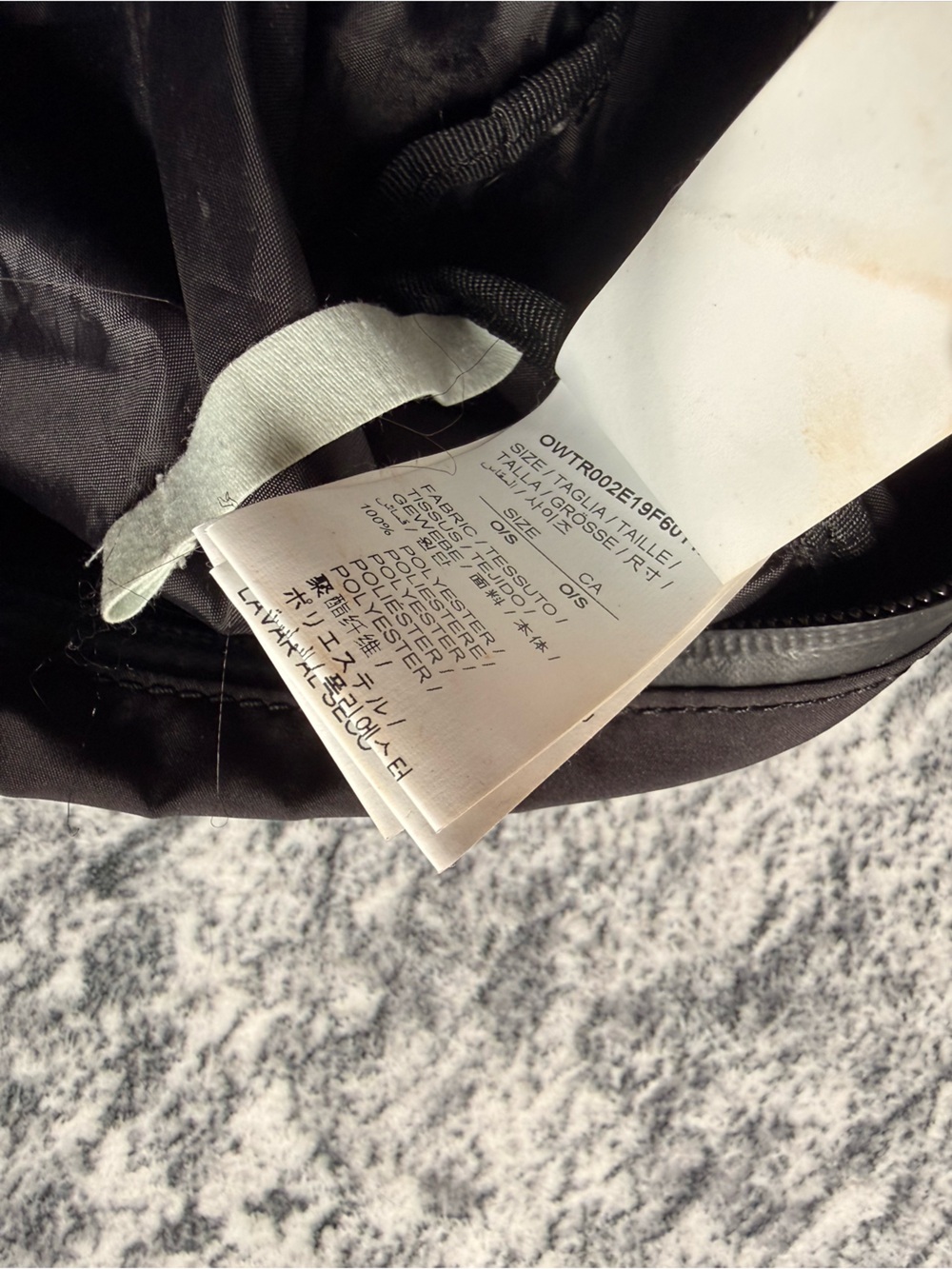Off-White Makeup Bag - Picture 9 of 10